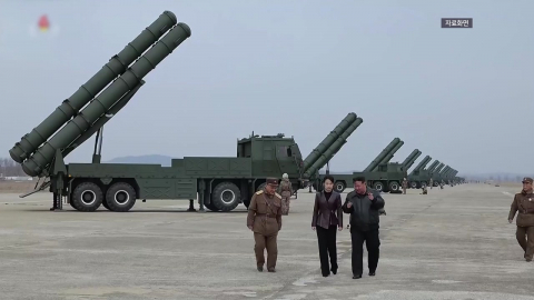 북, 이틀간 세 차례 미사일 도발…"적대 불변" 시위