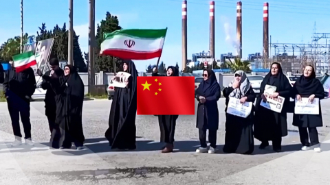 막판에 핸들 꺾은 이란…중국 입김 넣은 까닭은?