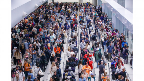 미 이민단속국 요원들, 공항 배치 보름여 만에 철수