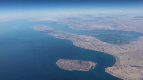 폭 33km에 막힌 세계 경제…호르무즈 봉쇄 40일이 남긴 '비싼 청구서' [와이파일]