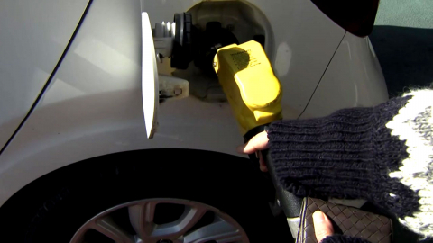 공급가 동결에도 주유소 기름값 또 올라…운전자 '한숨'만