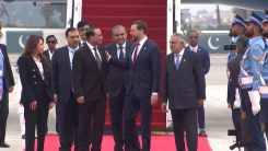 미·이란 휴전 협상 곧 시작...미국, 동결 자금 먼저 풀어줬다? ...