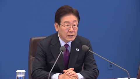 이 대통령 "정치·언론도 매국 행위"…국민의힘 "선택적 인권"