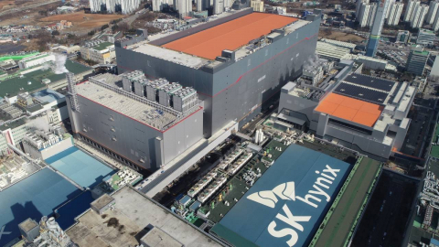 "연봉 넘은 성과급"…SK하이닉스 13억 전망, 현실성은