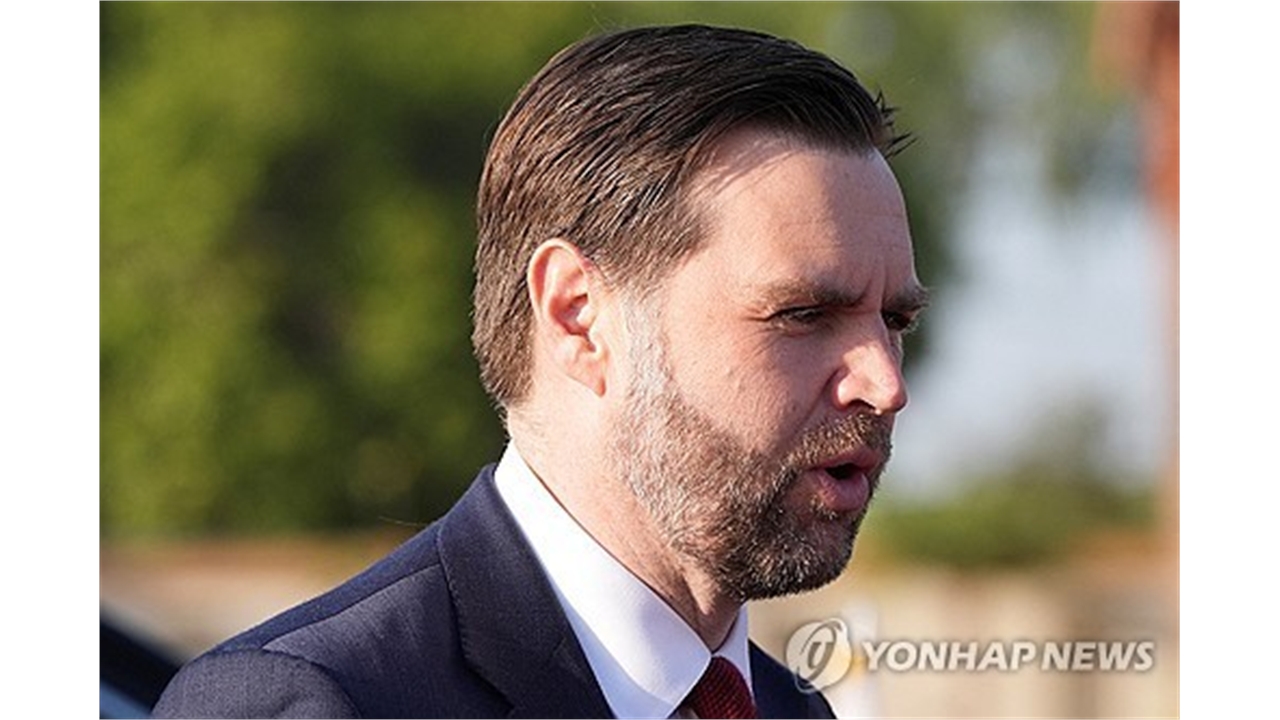 미 부통령 "공은 이란에...권한 없는 팀과는 대화 없다"