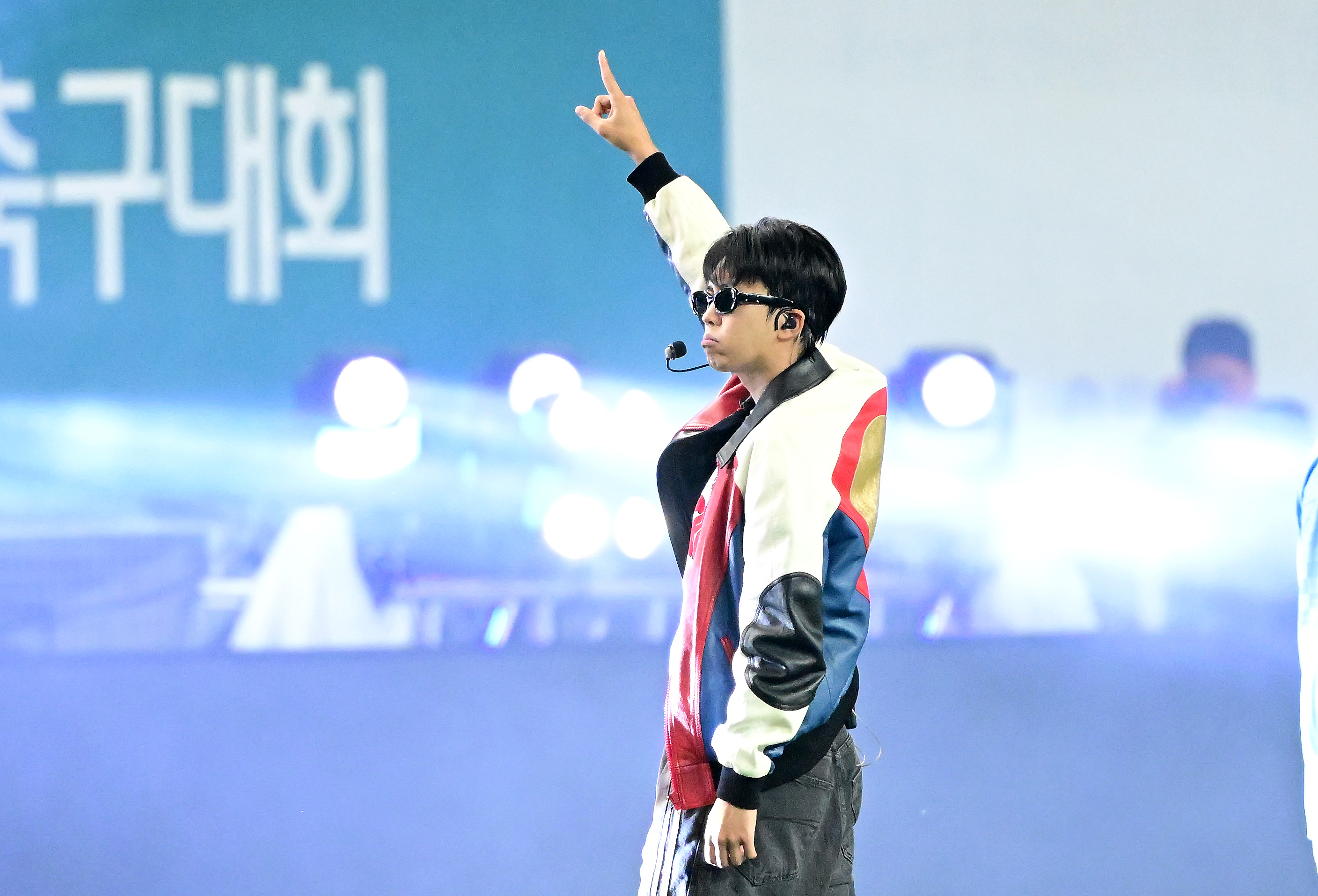 임영웅, 지난해 정산금만 145억…콘텐츠 수입 급증