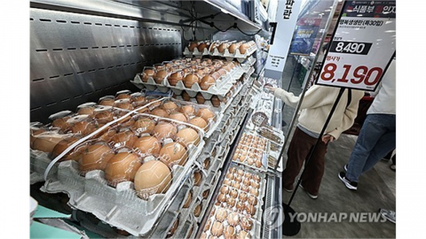 일본 계란값 최고치 경신...조류인플루엔자·중동 리스크에 폭등