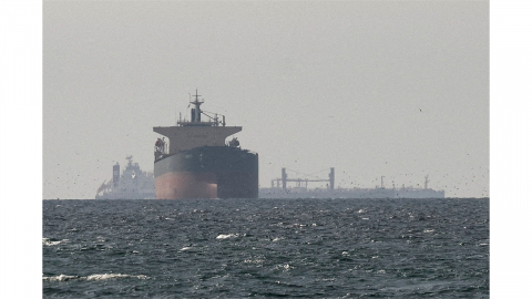 이란, 미 역봉쇄 일시 수용 검토..."대화 유지 원해"