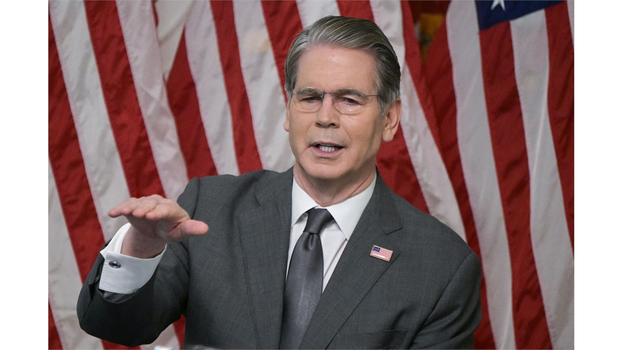 미 재무 "7월 초 '트럼프 관세' 복원...금리 더 내려야"