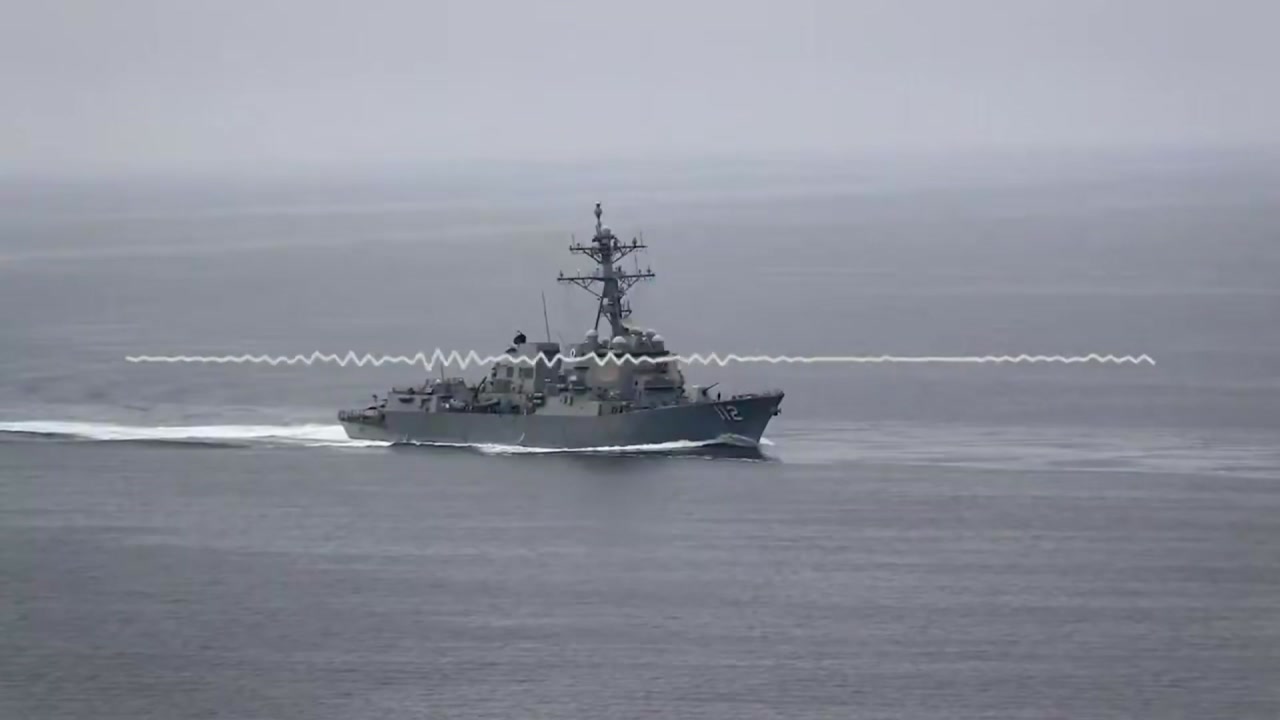 "봉쇄 안따르면 무력 대응"...트럼프, 미군 경고방송 SNS 게시