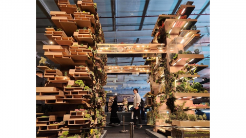 전쟁 충격에 사우디아라비아 사막 도시 '더 라인' 완공 연기