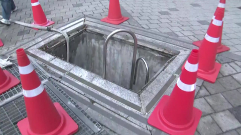 지하철역 인근 전력구 화재…목동 아파트에서도 불