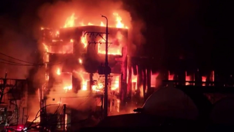 고양 유아용품 공장 큰불…'펑' 폭발음 잇따라