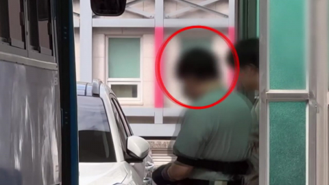 3살 학대 친부 송치…"왜 심하게 때렸냐" 메시지도