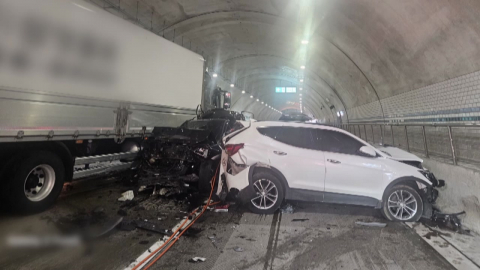 터널에서 6대 부딪쳐 12명 부상…곳곳 산불도