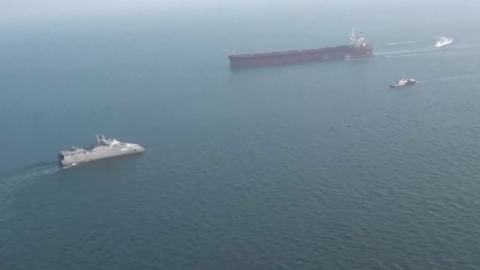 이란, 19시간 만에 호르무즈 재봉쇄…'강대강' 대치