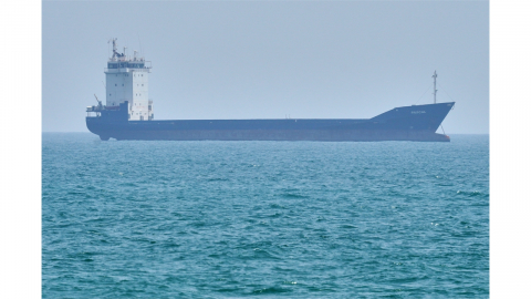 호르무즈 긴장 최고조...24시간 내 '단 한 척' 통항