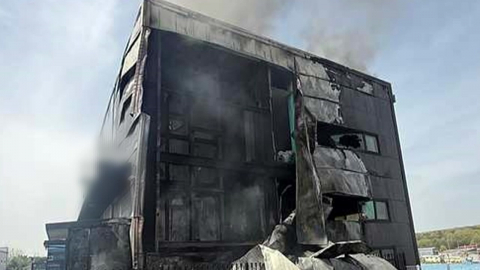 공장 화재로 소방관 부상…곳곳 고속도로 추돌사고