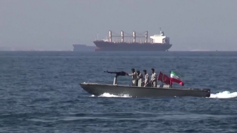  "이란 혁명수비대, 호르무즈 해협에서 화물선 공격"