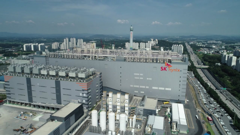 SK하이닉스 1분기 \'최대 실적\'…코스피 6,500 첫 돌파