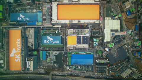 하이닉스 1분기 \'최대 실적\'…코스피는 0.9% 상승 마감