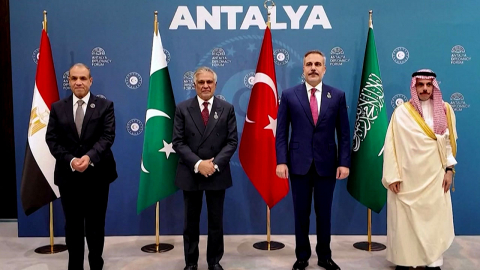 이어지는 파키스탄 중재 노력…이란 "해상 봉쇄부터 풀어야"