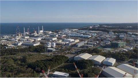 후쿠시마 원자로 내부 첫 조사..."핵연료 잔해 상당한 듯"