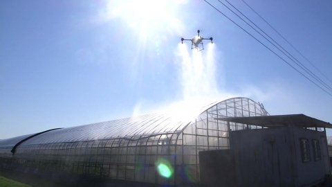 하우스비닐, 씻어서 2년 더…국산 천연 세척제 보급
