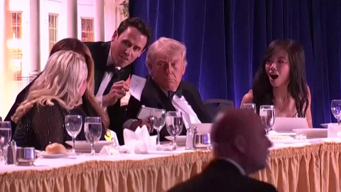 트럼프 대통령 참석 만찬장 호텔에서 총격