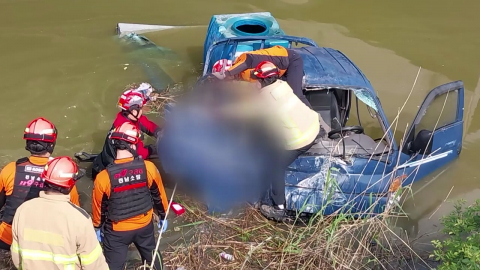 실종 다이버 극적 구조…트럭 추락해 아내 심정지