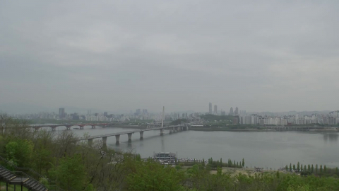 [출근길 YTN 날씨 4/27] 오늘 중부 흐리고 기온 제자리...밤부터 중부 비