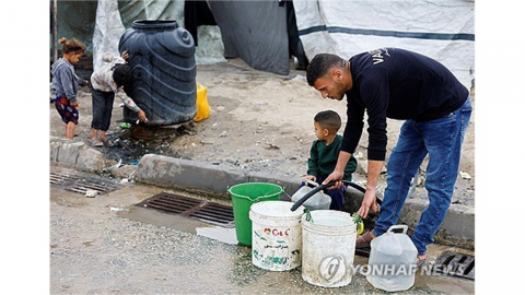 "씻을 물도 분유 탈 물도 없다"…가자지구 '최악의 물 기근'