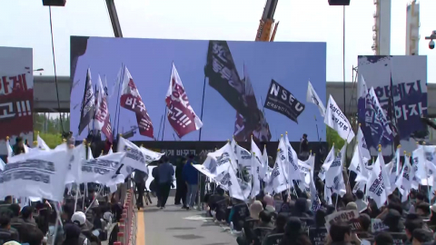 김정관 "삼성만의 결실 아냐"…총파업 앞두고 갈등 고조