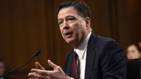 미 법무부, 트럼프에 폭력 선동 논란 게시물 관련해 '트럼프 정적' 코미 전 FBI 국장 또 기소