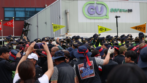 화물연대 집회 덮친 비조합원, \'살인혐의\' 구속 송치