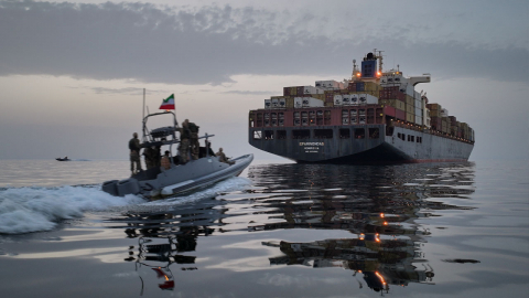 "트럼프, 이란 해상봉쇄 장기화 대비하라 지시"