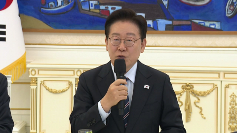 이 대통령 "대외문제 일부 자해적 행위"…초당적 협력 당부