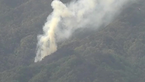 건조한 날씨 속 잇단 산불…해상에선 어선 충돌