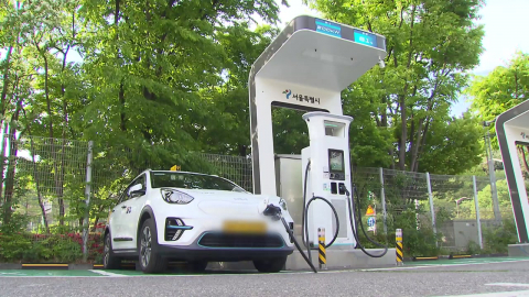 전기차 충전 속도별 5단계로…깜깜이 요금도 없앤다