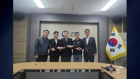'유가족에게 사과'…화물연대·BGF로지스 최종 합의 도출