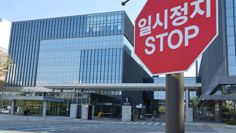 삼바 파업 사흘째 '1,500억 원 손실 전망'…내일 협상테이블