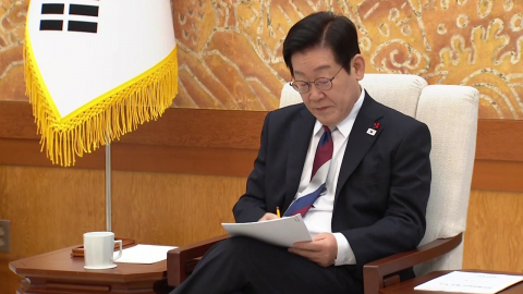 이 대통령 "조작 기소 특검 시기와 절차, 국민 의견 수렴해야"