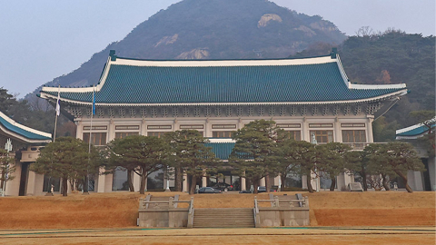 청와대 "미 '프로젝트 프리덤' 작전 종료로 한국 참여 검토 불필요"
