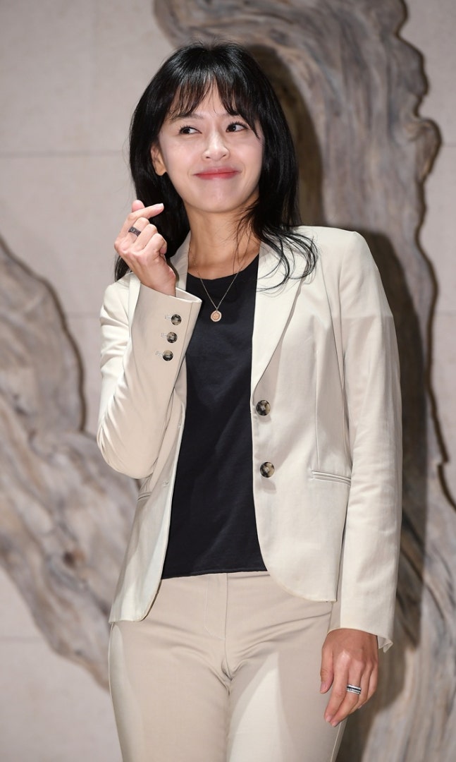 강성연, 의사와 재혼…"좋은 분과 새 가정 꾸려"
