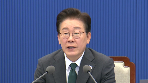 이 대통령 "김용범 말은 '초과 세수' 배당…가짜뉴스 안 돼"
