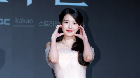[Y초점] '폭싹'부터 '대군부인'까지…아이유, 글로벌 사로잡은 K-컬처의 아이콘