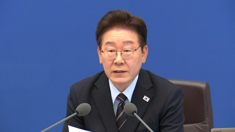 청와대 "이스라엘, 선박 나포로 체포한 한국인 2명 석방"