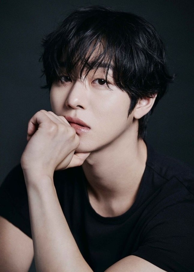 안효섭 "차에서 듣자마자 결정"…칼리드와 협업 비하인드 공개