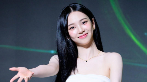 [Y피플] 에스파 카리나, SMCU 세계관 일타강사 등극…헷갈릴 땐 카리나 앞으로?