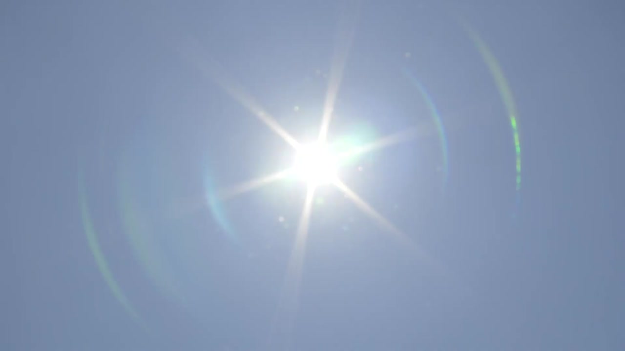 주말, 강원 동해안 33℃ 안팎 치솟아...내일도 '여름 더위'